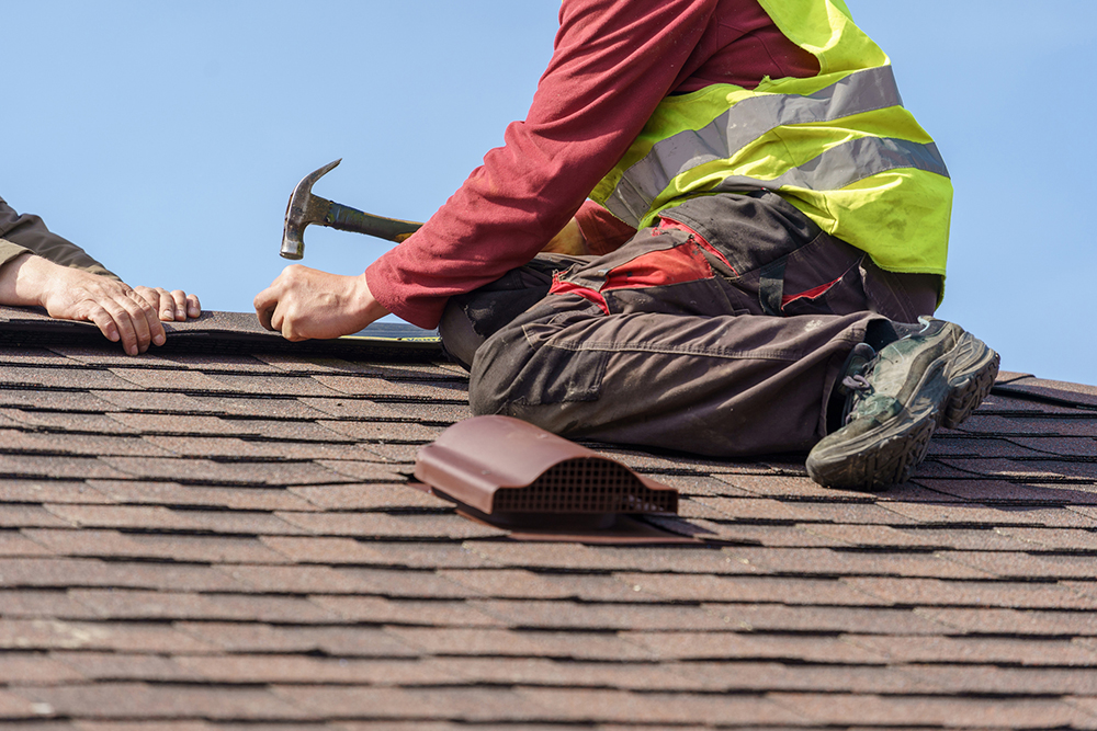 屋根修理業者の探し方と選び方　優良業者は見積もりでわかるイメージ
