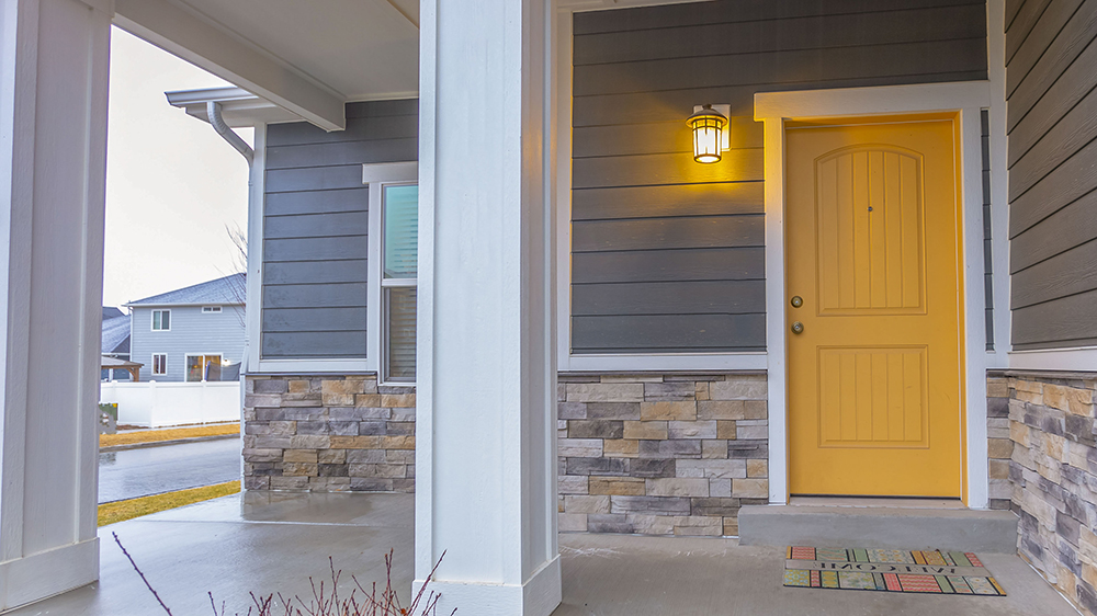 家の外壁材の種類と特徴を比較　見分け方と補修方法をプロが解説イメージ