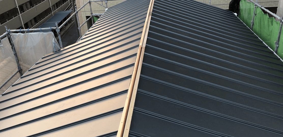 屋根の葺き替え工事過程
