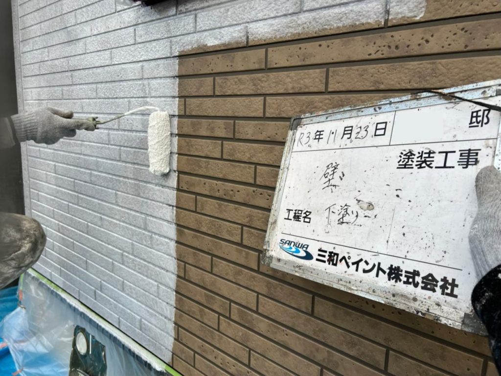 神奈川支店M様邸外壁下塗り