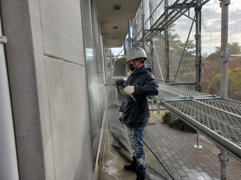 岡山支店K様邸高圧洗浄１