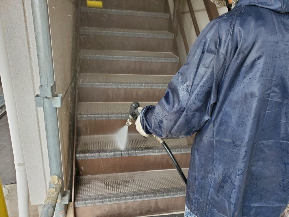 岡山支店K様邸高圧洗浄３