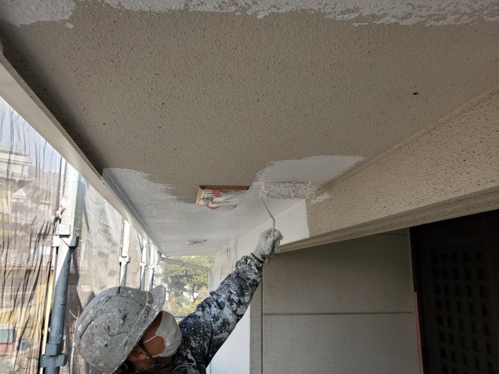 岡山支店K様邸下塗り１