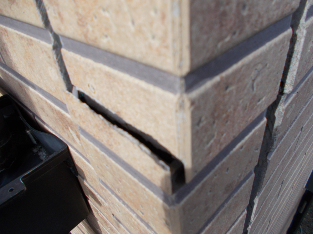 神戸支店M様邸外壁補修１