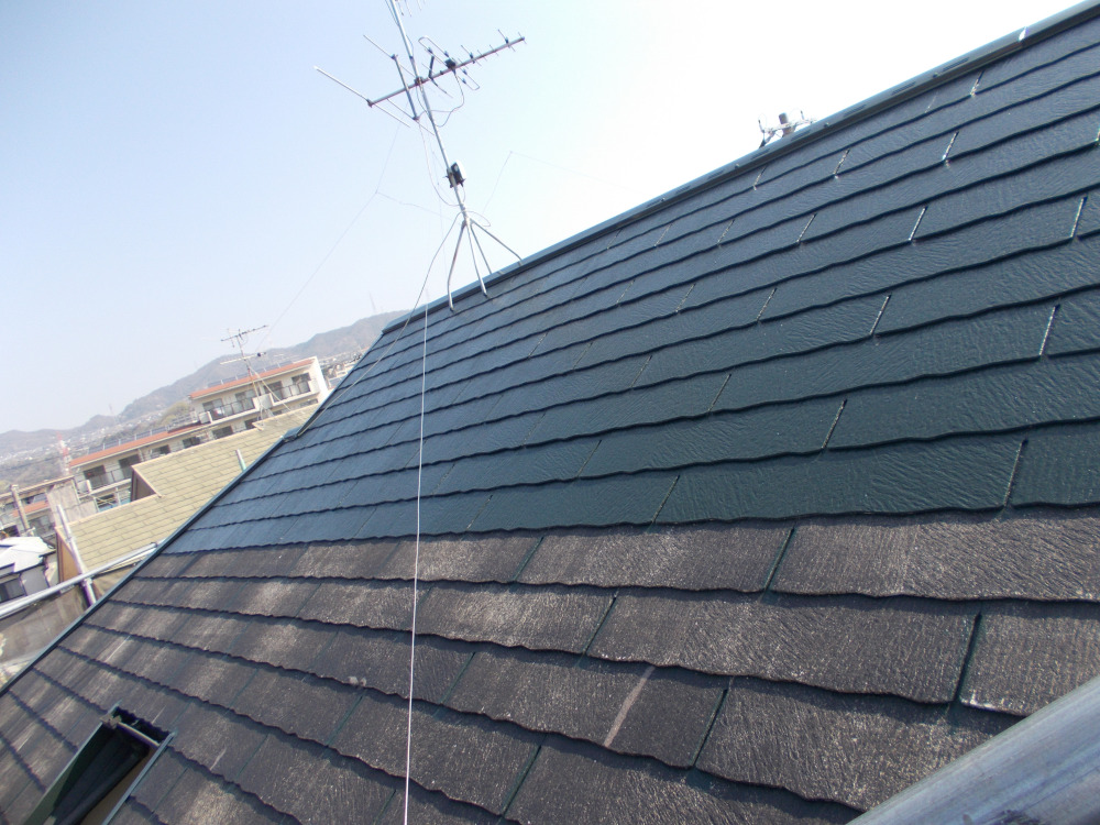 神戸支店M様邸屋根塗装１