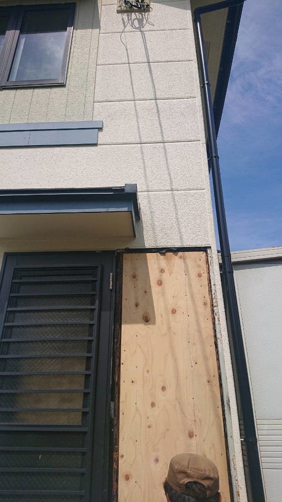 神戸支店T様邸サイディングの張替え４