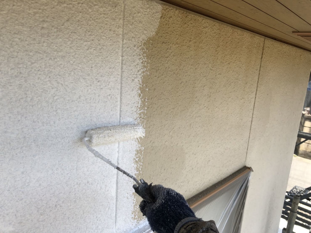 松山支店K様邸外壁下塗り