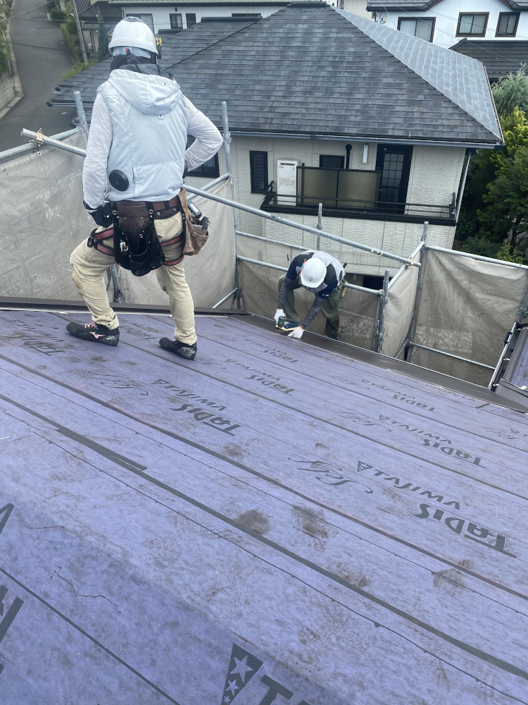 大阪支社W様邸屋根カバー工法