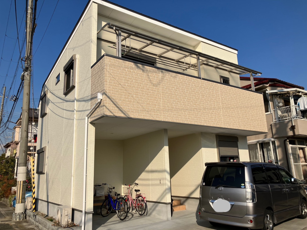 兵庫県伊丹市/洋風戸建ての外壁塗り替え（ベージュ・クリアー系）